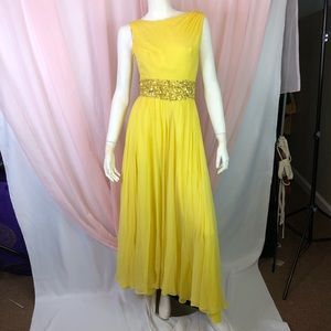 ☀️ Vintage Sunshine Gown ☀️